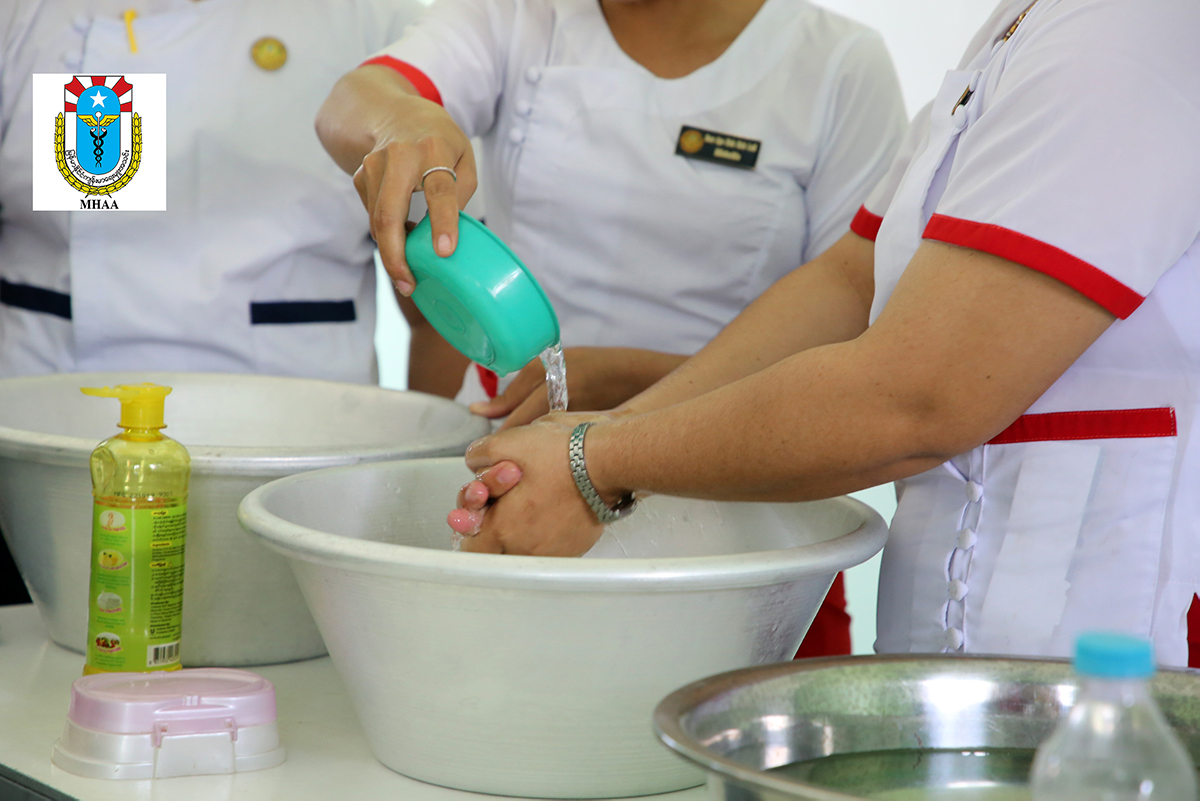 ရန်ကုန်တိုင်းဒေသကြီး ကျန်းမာရေးဦးစီးဌာနနှင့် မြန်မာနိုင်ငံကျန်းမာရေးမှူးအသင်းတို့ ပူးပေါင်းကာ Coronavirus (2019-nCoV) ကြိုတင်ကာကွယ်ထိန်းချုပ်ရေး ပညာပေး 